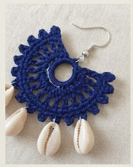 CROCHET SHELL EARRINGS - Image 5